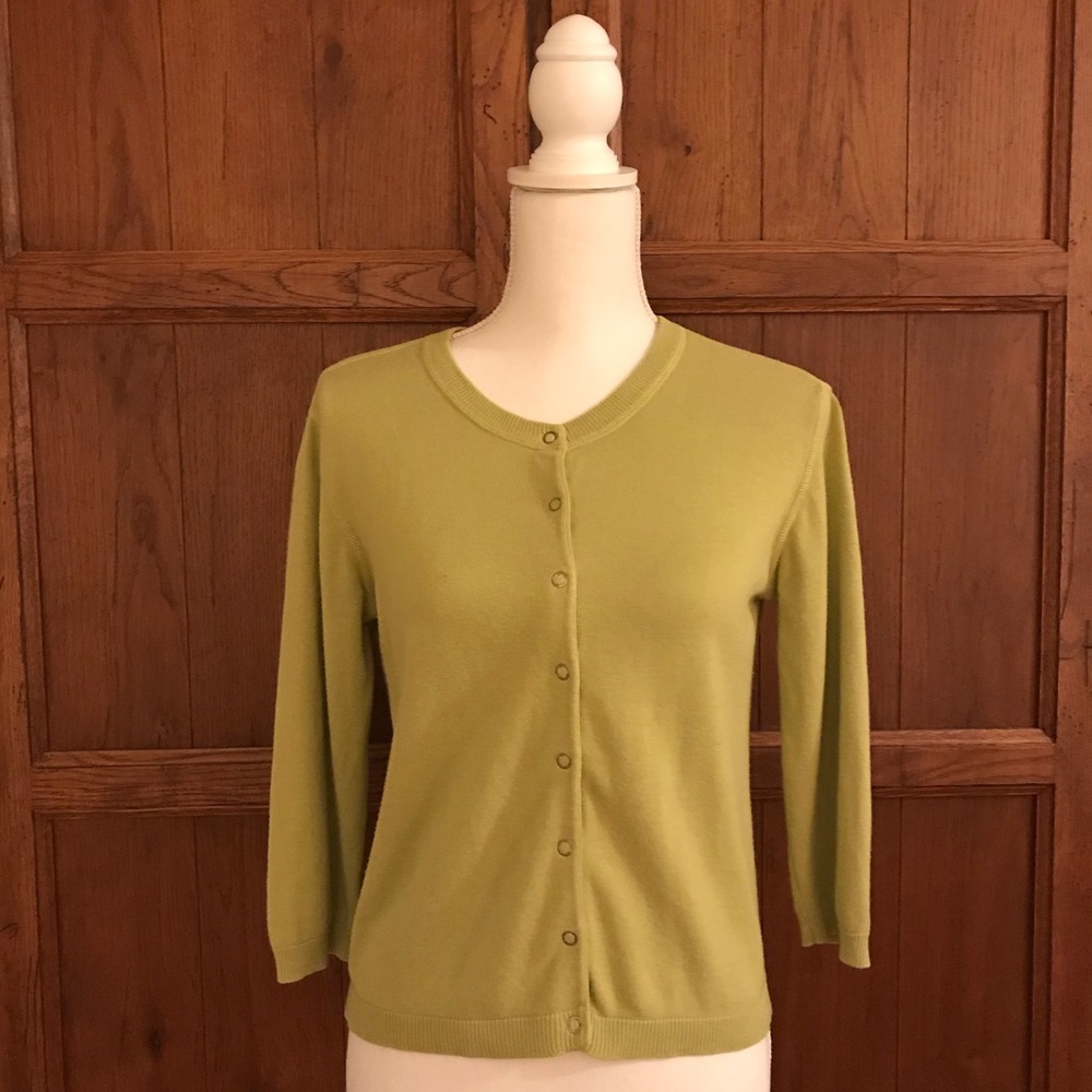 GAP lime green cardigan